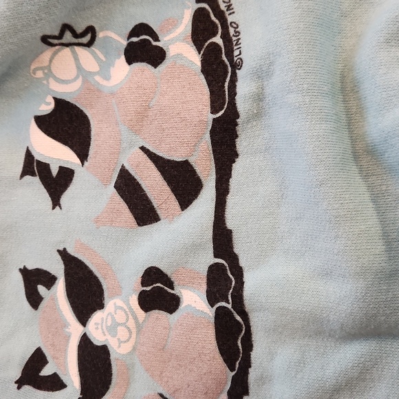 Vintage Racoon Crewneck Sweatshirt - Picture 6 of 6